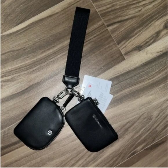 lululemon athletica Clutches & Wristlets - Picture 5 of 5